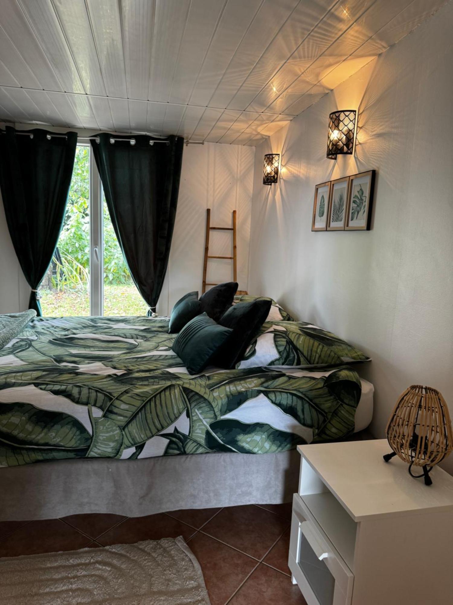 Au Calme Dans Maison En Rez De Jardin A 2,2 Kms Du Groupama Stadium Et Salle Ldlc Arena Мезье Экстерьер фото